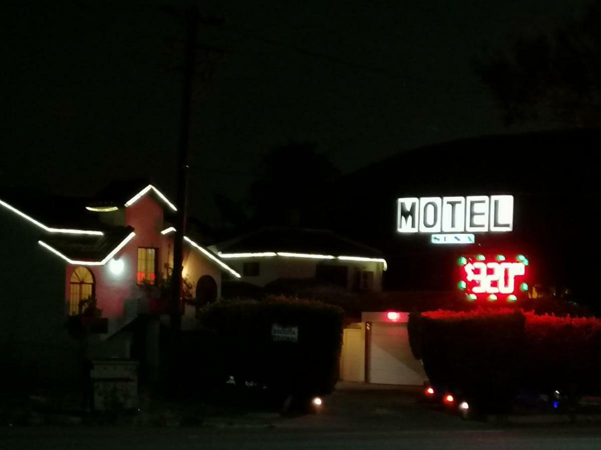 Motel Sena Енсенада Екстериор снимка